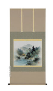 掛け軸／掛軸　彩色山水（中野　長春）（尺八横）(図柄色々有）<br>【送料無料】【代引手数料無料】<br>