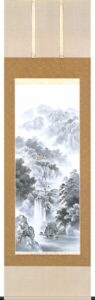掛け軸 水墨山水(前田 深青)<br>【送料無料】【代引手数料無料】