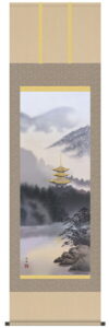 【掛け軸／掛軸／山水画】<br>古都憧憬（瀬田　功舟）<br>【送料無料】【代引き手数料無料】