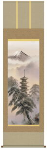 【掛け軸／掛軸／山水画】<br>富岳塔景（江本　修山）<br>【送料無料】【代引き手数料無料】
