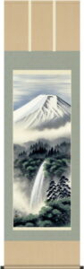 掛け軸／掛軸【富士/尺五】<br>富士幽谷【鈴村　秀山）<br>【送料無料】【代引手数料無料】