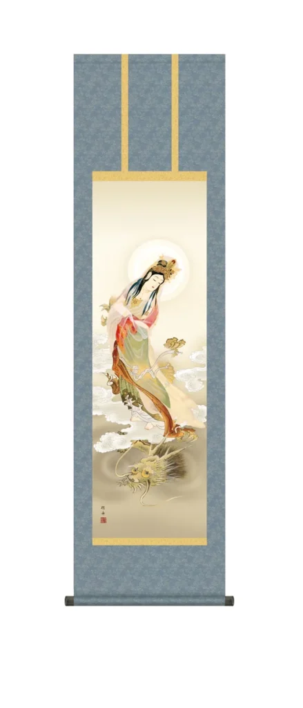 掛け軸 (掛軸)【尺三幅】 龍上観音(長江桂舟) 観音 龍 行事飾り 仏事画【送料無料】【代引手数料無料】
