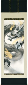 掛け軸　龍(中川槙)【太巻二重箱収納】<br>　開運　商売繁盛　出世栄達　厄除け<br>【送料無料】【代引き手数料無料】