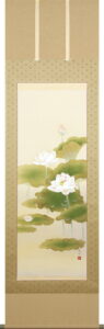掛け軸 蓮心(鈴木優莉)<br>　太巻箱収納　蓮　肉筆　夏　<br>　【送料無料】【代引手数料無料】