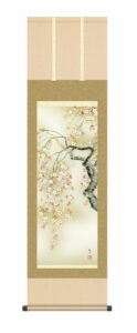 掛け軸／掛軸【春の花鳥画】<br>【尺三】桜花爛漫（森山　観月）<br>　春掛け　春飾り　桜　鳥　床の間　和室　モダン　花鳥画　【送料無料】【代引手数料無料】