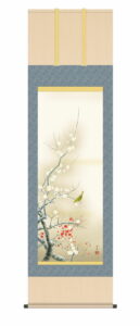 掛け軸／掛軸【春】<br>紅白梅に鶯（園田 峰彩）<br>春掛け　春飾り　紅白梅　梅花　床の間　和室　モダン　花鳥画【送料無料】【代引手数料無料】