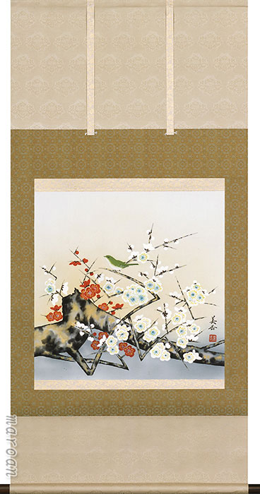 期間限定 厳選お買い得掛け軸 掛け軸／掛軸 紅白梅に鶯（鈴木 美香） 【送料無料】【代引手数料無料】