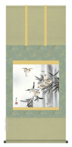 【掛け軸／掛軸／かけじく／花鳥画】<br>竹に雀（西尾　香悦）<br>【送料無料】【代引き手数料無料】