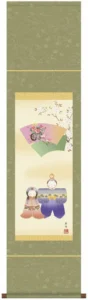 掛け軸／掛軸【お雛さま】【尺幅】 人形雛（伊藤 香旬） 【送料無料】【代引手数料無料】